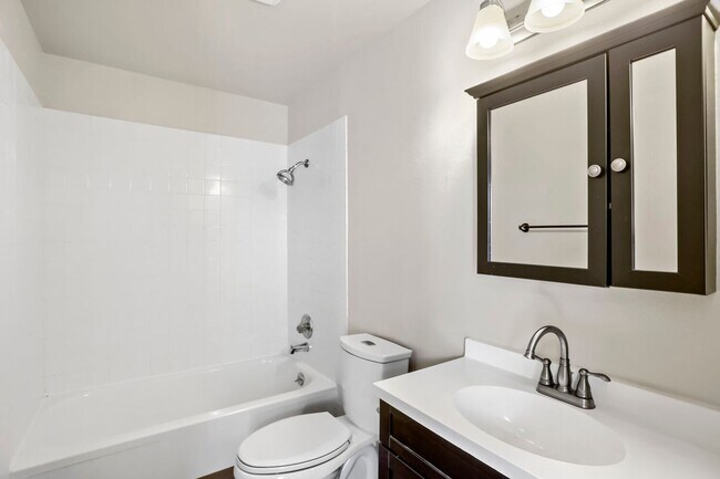 Photo - 4506 3rd Ave NW Unidad 4506