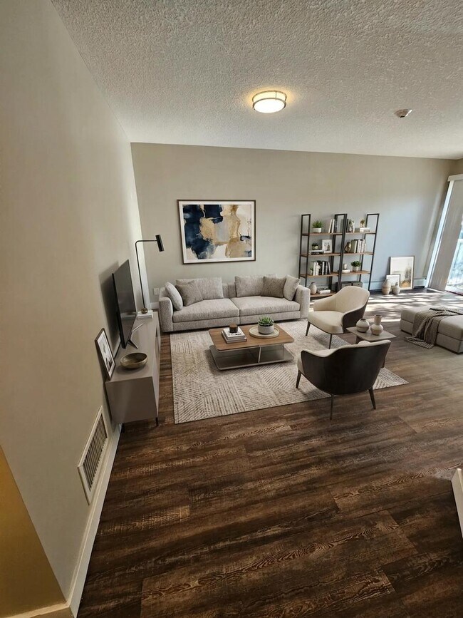 Photo - 16315 96A Av NW Unit 105C