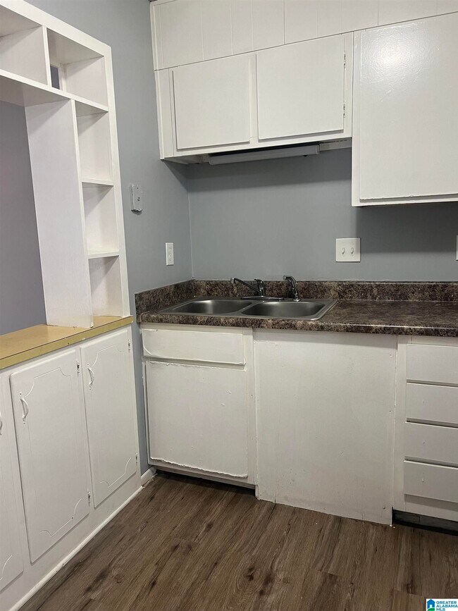 2300 31st St SW Unit 2304 B