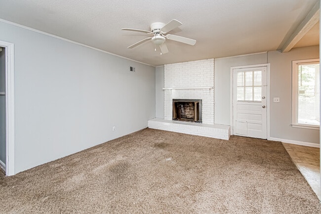 Photo - 1839 Hi Sierra Dr