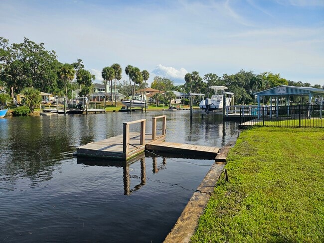 Photo - 6112 River Rd