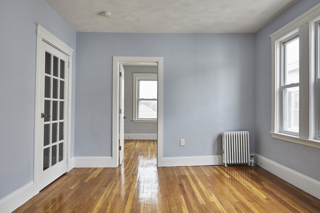 52 Mansfield St Unit B1