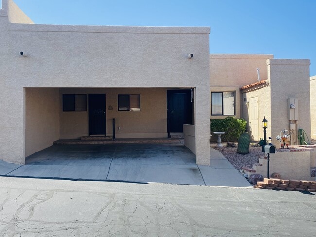 Building Photo - 236 E Calle Turquesa Rental