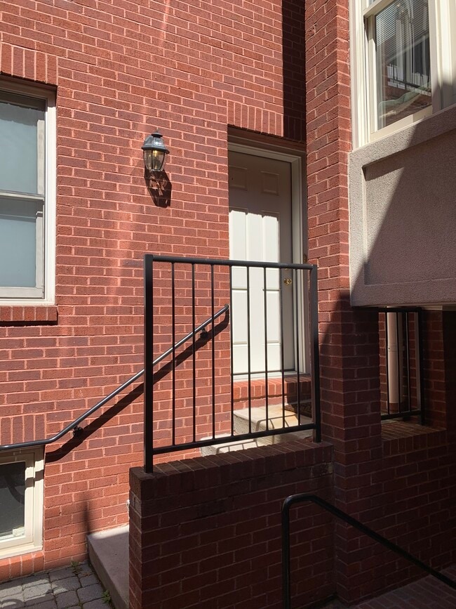 Photo - 2529 K St NW