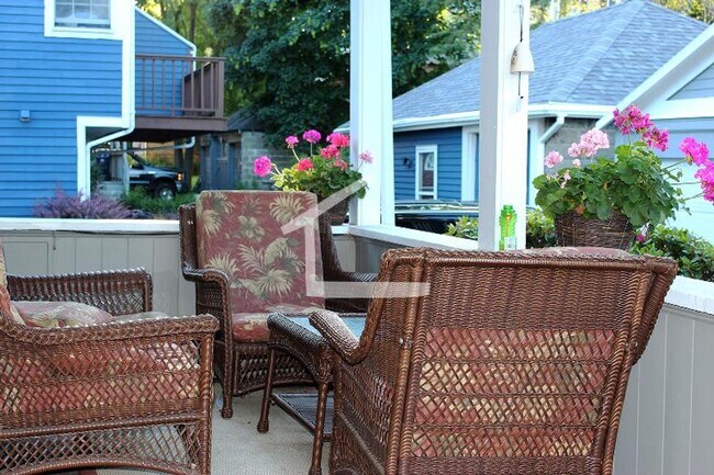 Photo - 39 Donnybrook Rd