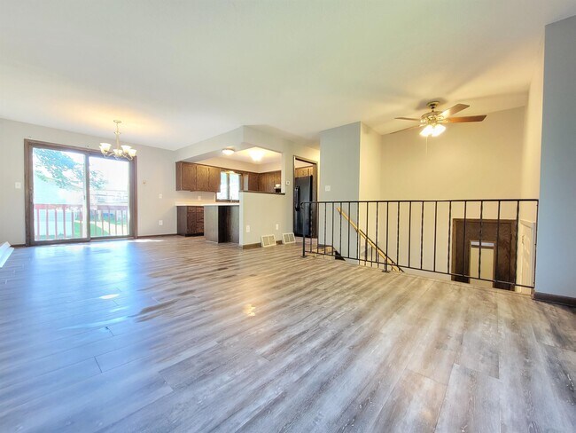 Photo - 3801 14th Ave NW