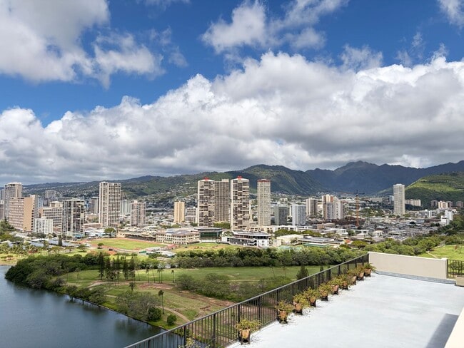 Photo - 1bd/1ba/1pkg - FAIRWAY VILLAS Unidad 1102