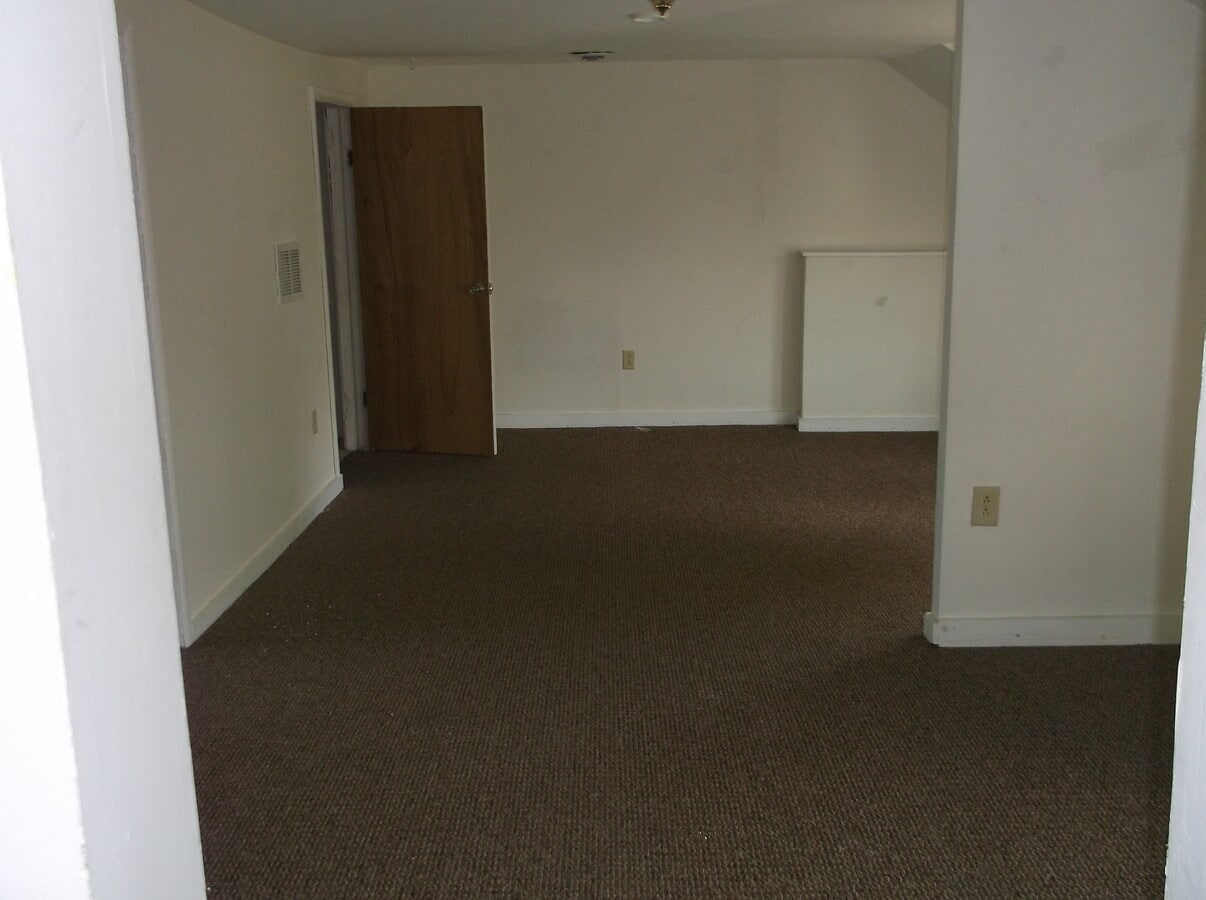 Photo - 507 Roberts St Unit Rear upper