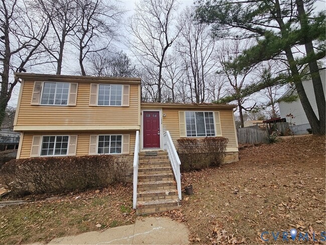 Building Photo - 1800 Mountain Pine Blvd