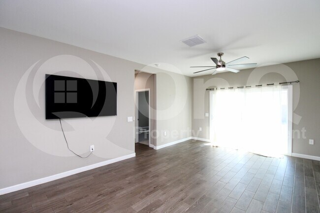 Photo - 23979 W Verlea Dr