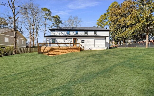 Photo - 537 Stillwood Dr