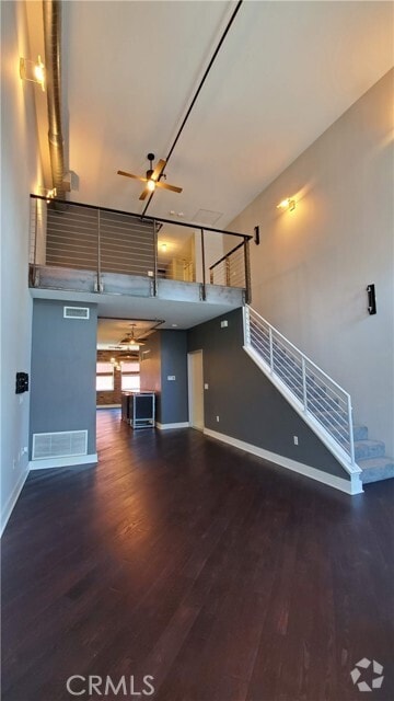 Building Photo - 912 E Santa Ana Blvd Rental