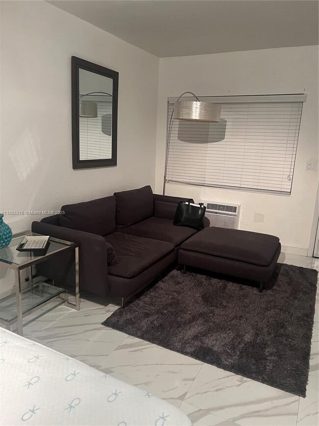 Photo - 1611 West Dr Unit 12