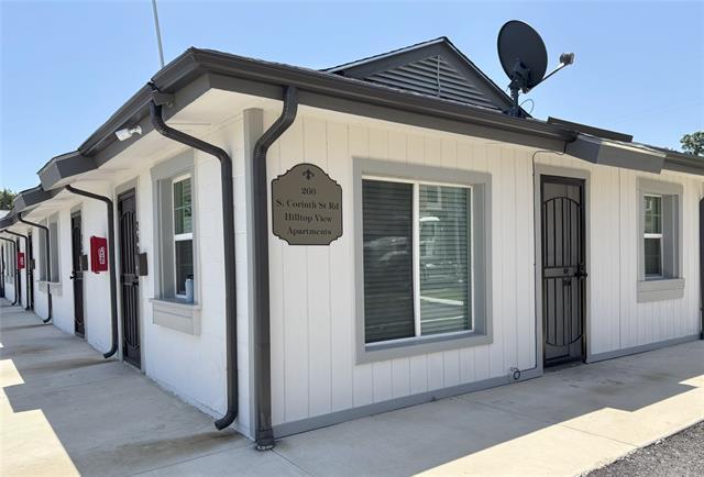 Building Photo - 260 S Corinth St Rd Unit 240