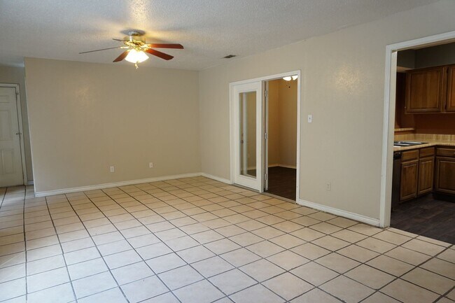 Photo - VIEW NOW - COMING SOON - Charming 3-Bedroom Duplex in East Dallas with Garage & Fenced Yard