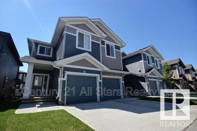 Photo - 8209-8217 217 St NW