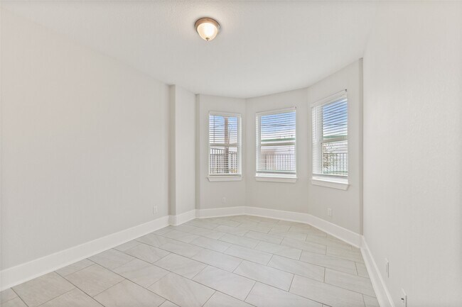 Photo - 2020 McGowen St Unit 20