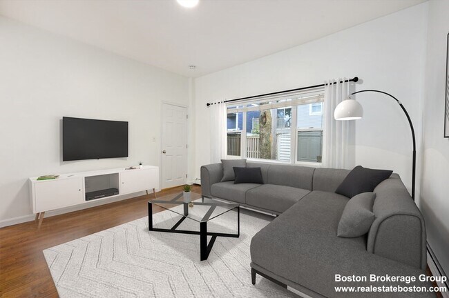 269 Bolton St Unidad 2