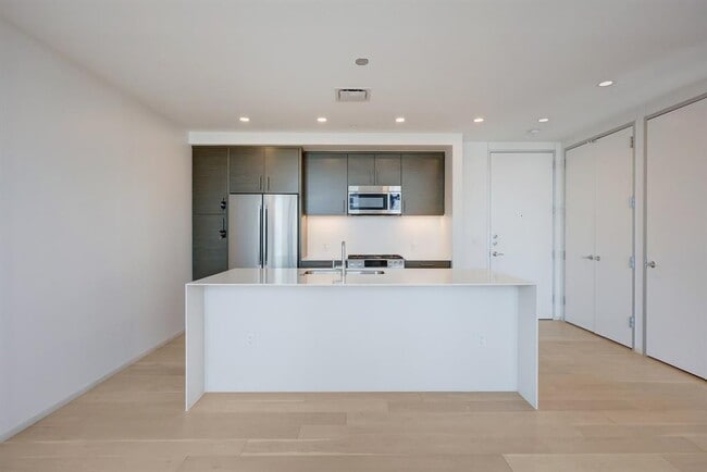 Photo - 301 West Ave Unit 1402