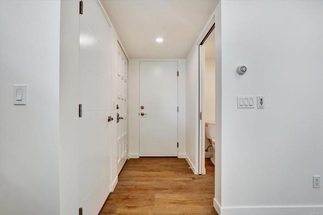 Photo - 410 Stratford Ct