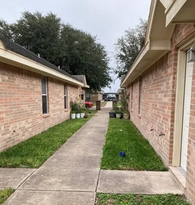 Building Photo - Moonlight Lane Unit 3 Rental