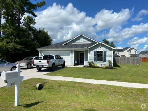 Building Photo - 1103 Farmhouse Ln