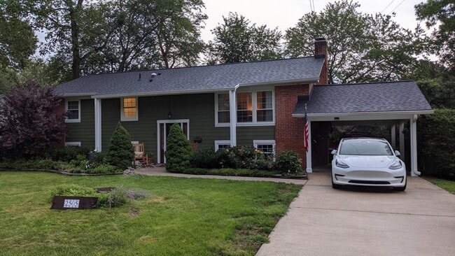 Photo - 2505 Duxbury Pl