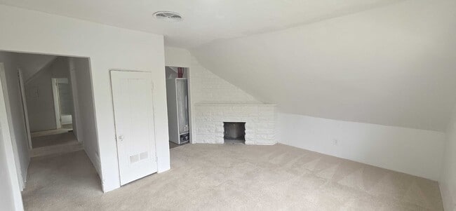 Photo - 227 E Kensington Ave
