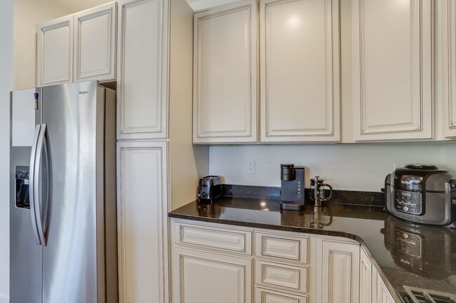 Photo - 3 bed 2.5 bath Townhome in Northwest Denver