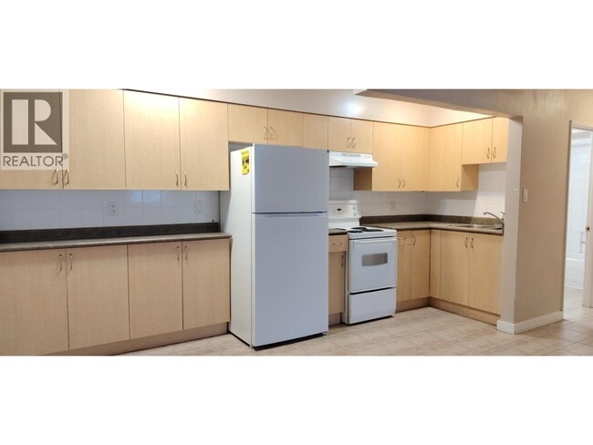 Photo - 6709 Sussex Ave Unit 101