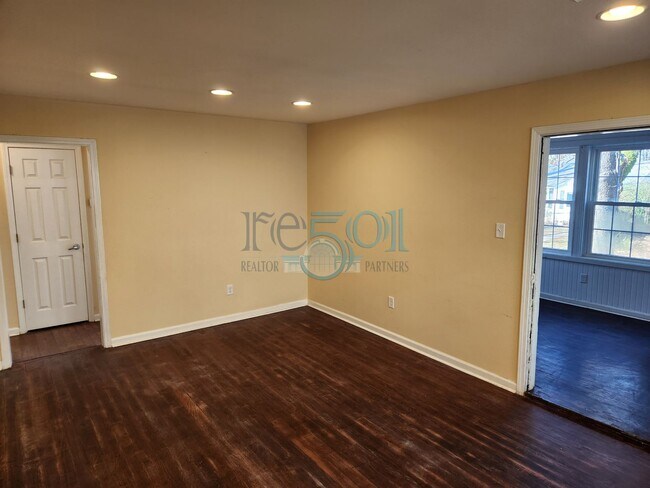 Photo - Great Family Home!  4BR 2 BA