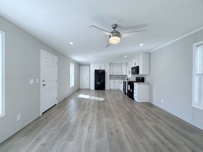 Photo - 52871 N Zacharias Ct