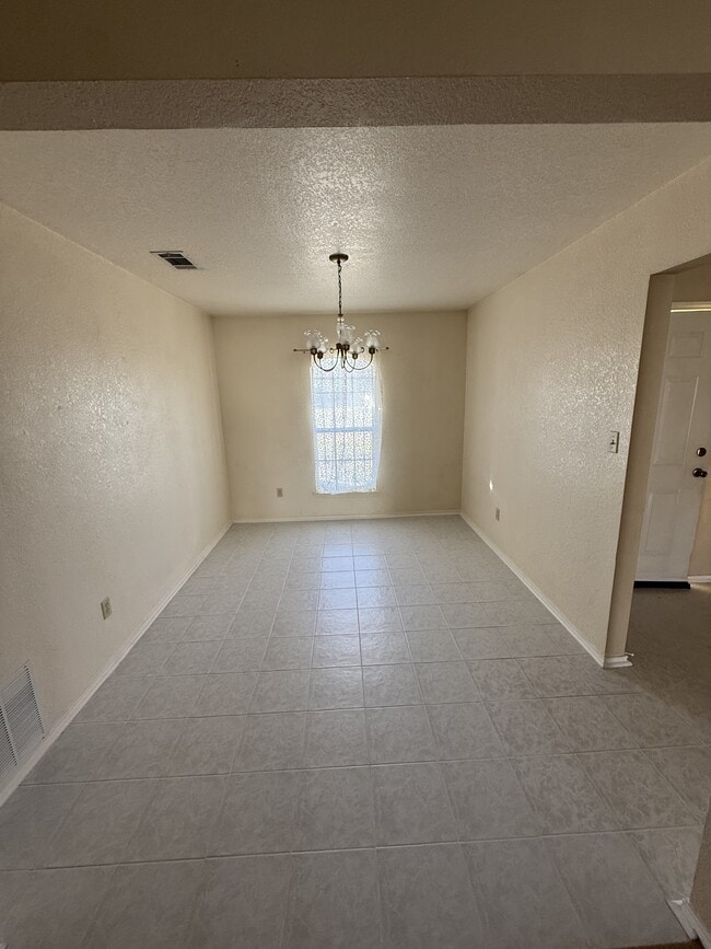 Photo - 2601 Mason Dr