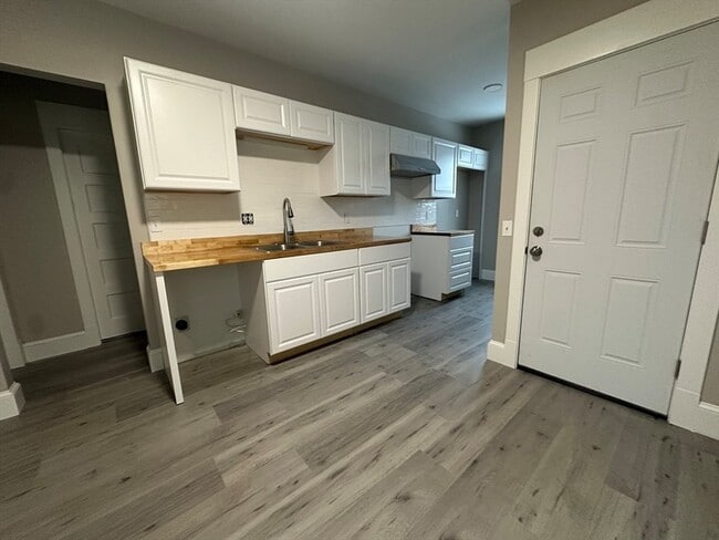 Photo - 37 Cortland St Unit 1