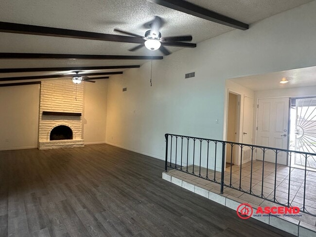 Photo - Stunning 4 Bedroom Home Near Shopping Center!