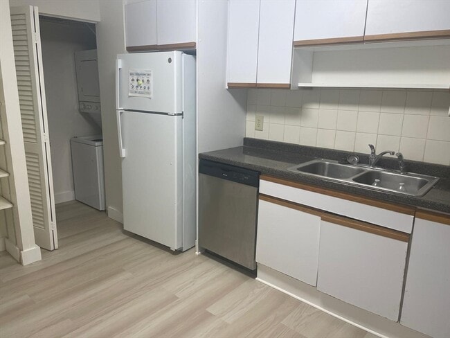 Photo - 1265 Beacon St Condo Unit 303