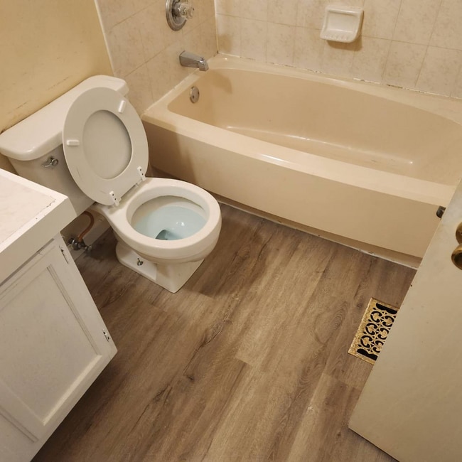 Photo - 2448 S Evanston St