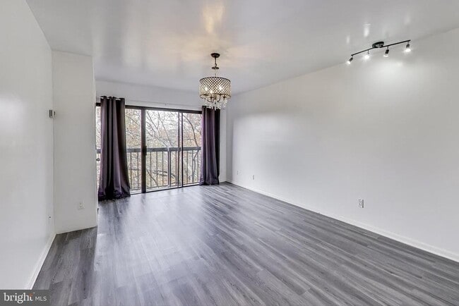 Photo - 1001 26th St NW Unidad 705