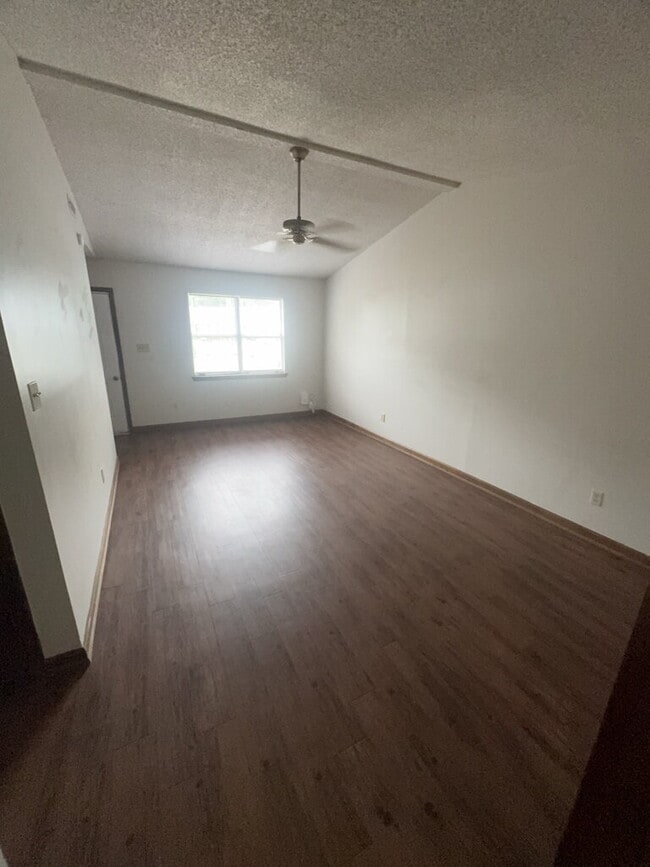 Photo - 1710 Wine Press Ct