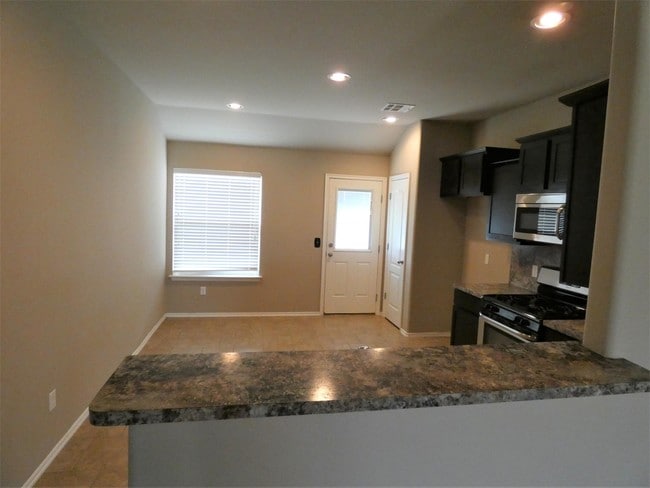 Photo - 5009 Hunter Blvd