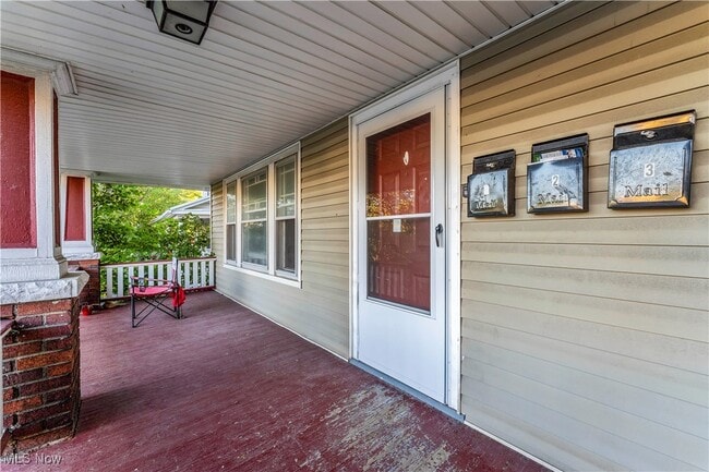 Photo - 1239 W 115th St Unit 2