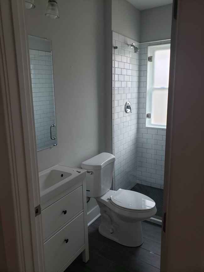 Bathroom - 926 S 2nd St Apartments Unit Upstairs