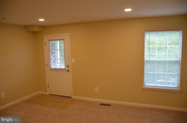 Photo - 1046 Spring Valley Ct Unit 1046