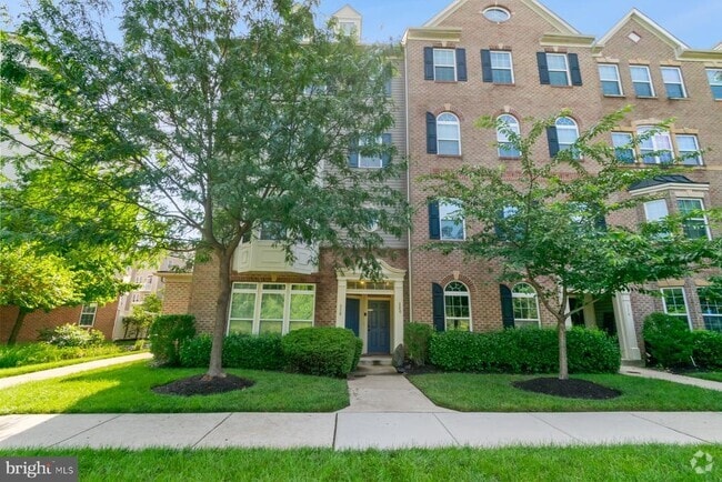 Building Photo - 320 Chessington Dr Rental
