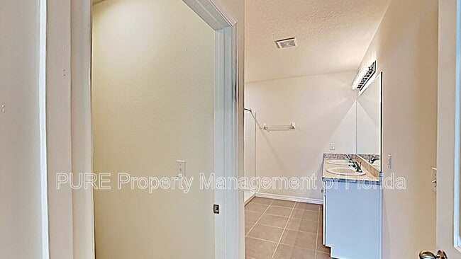 Photo - 9734 Pepper Tree Pl