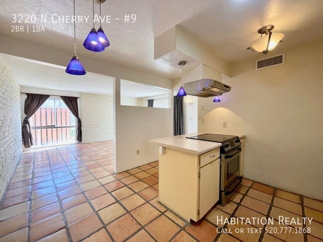 Photo - 3220 N Cherry Ave Unit #9