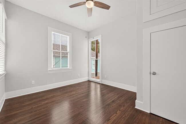 Photo - 1814 33rd St