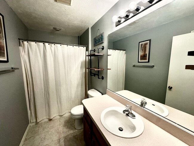 Photo - The Villages 2/2 Single Family Home, Fully Furnished!