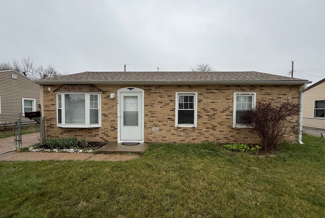 Charming 3-Bedroom Carter Lake Home w/ Garage & Fenced Yard! - Charming 3-Bedroom Carter Lake Home w/ Garage & Fenced Yard!