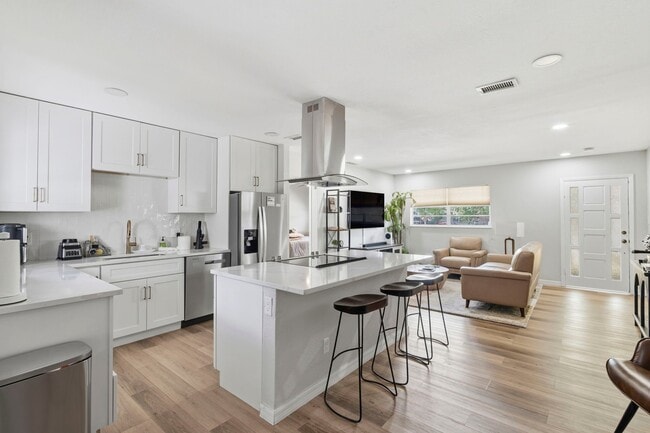 Photo - 4206 W Iowa Ave